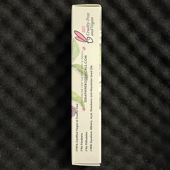 Seraphine Botanicals Dewberry Lips Lip Oil Concentrate - Picture 3 of 10